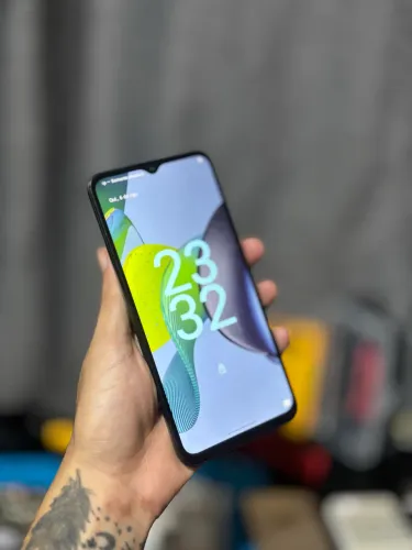 Moto e13