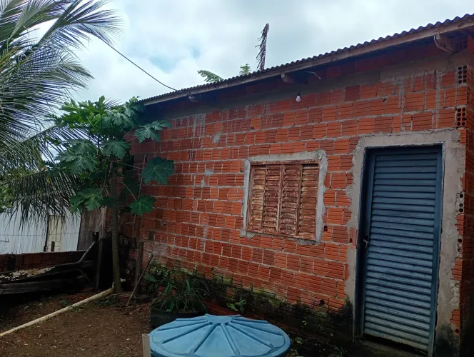 Vende-se este apartamento.