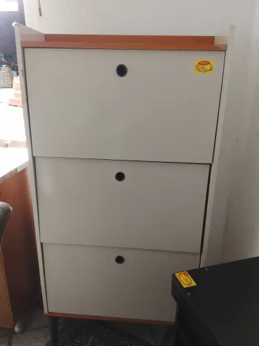 vendo sapateira