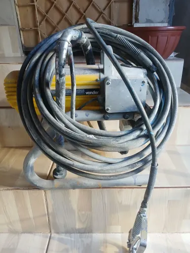 Airless e  lixadeira girafa