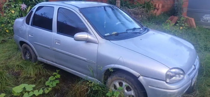 Chevrolet Corsa Sedan GLS 1.6 MPFI 4P 1999