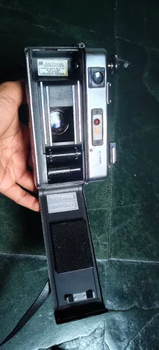 Máquina fotográfica Yashica electro 35