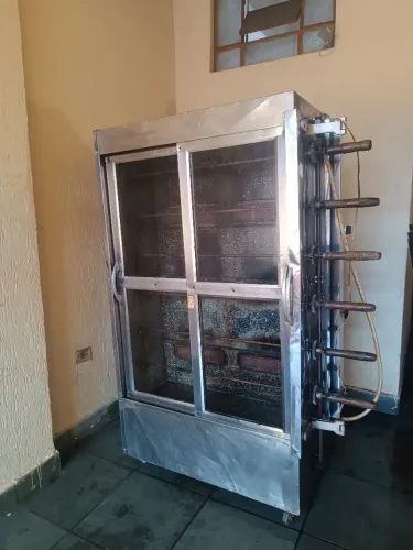 MÁQUINA DE ASSAR FRANGO 
