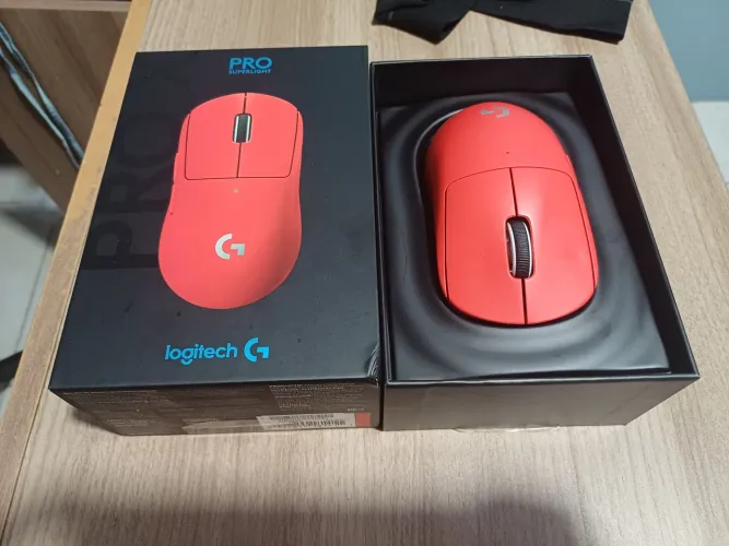 Mouse Gamer Sem Fio Logitech G PRO X SUPERLIGHT
