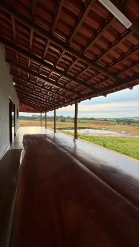 Vende-se Chácara maravilhosa em Planalmira Go 850 MIL