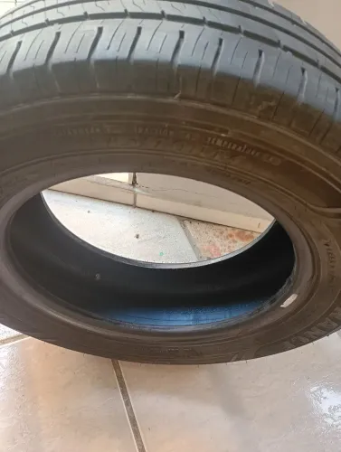 Vendo pneu (1 par )