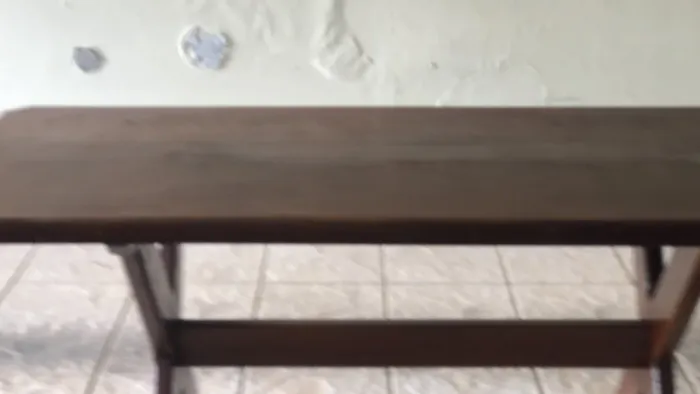 Mesa de madeira maciça 178/78