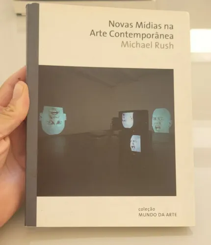 Livro Usado Mídias na Arte Contemporânea" de Michael Rush.
