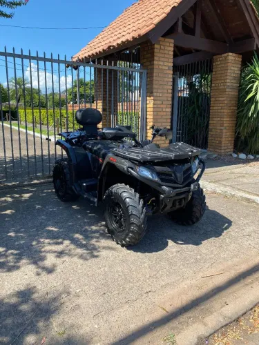 Quadriciclo CForce 520L ATV 4x4 automático ano 2021