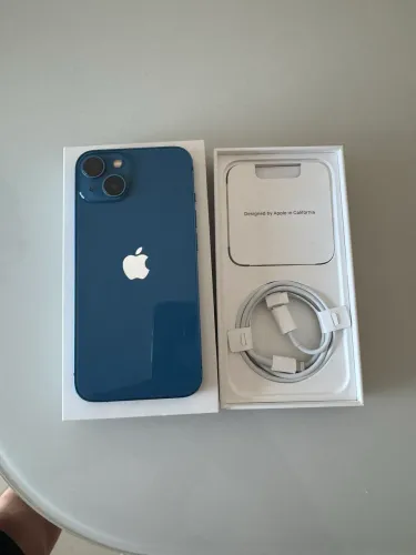 iPhone 13 usado