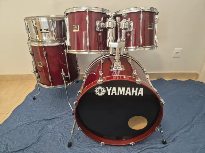 Bateria Yamaha Stage Custom 90s