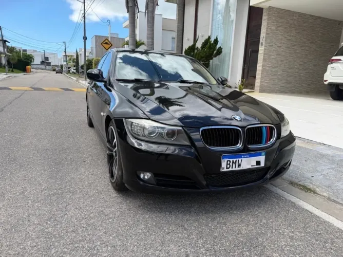 BMW 320I A 2011