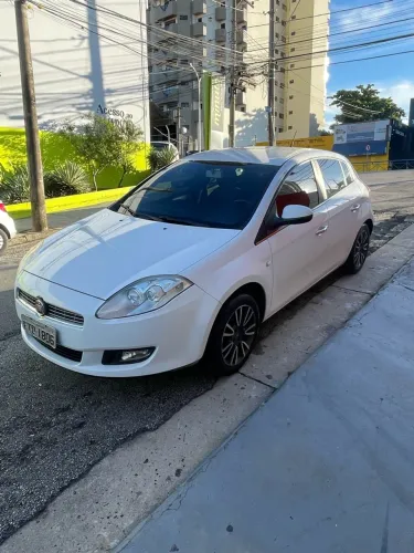 Fiat Bravo Essence 1.8 Flex 16V 5P 2014