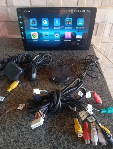 Multi Midea Android e car play 9", leiam