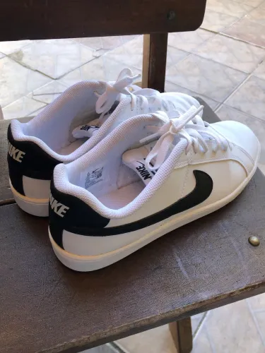 Tenis nike 40
