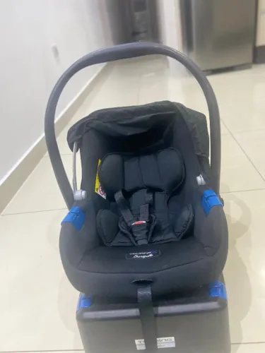 Bebê conforto burigotto