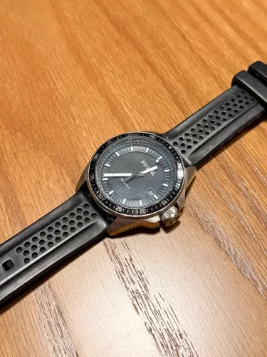 Relógio Fossil Decker AM4384 - Estilo Diver - Pulseira Silicone Preta - 10 ATM