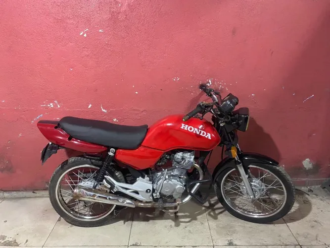 Vêm nela 99 de leilão com nota e placa 