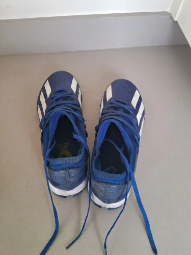 Chuteira Adidas Society 39