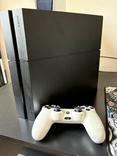 PlayStation 4 desbloqueado com 2 TB de armazenamento 