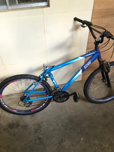 Vendo bicicleta nova