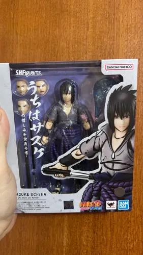 Sasuke 2.0 SH Figuarts - Aberto sem detalhes