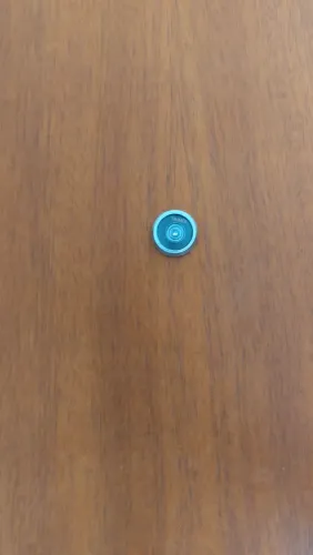 Porta com olho magico instalado 