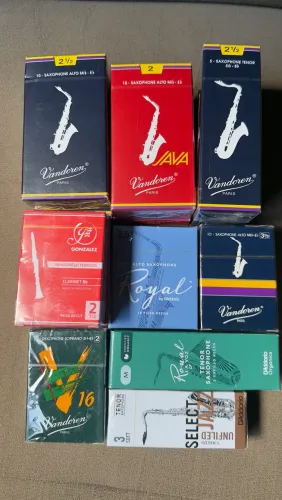 Palhetas de Saxofones e Clarinete