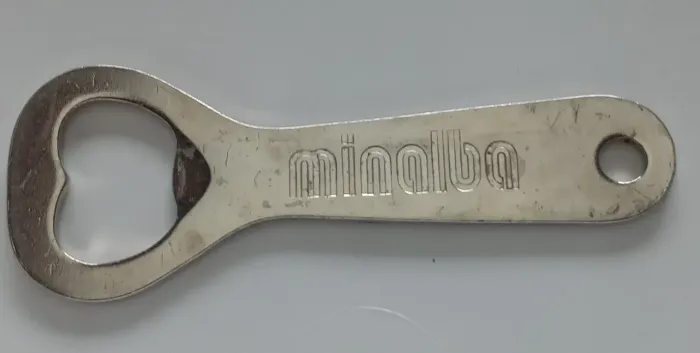Abridor antigo Minalba