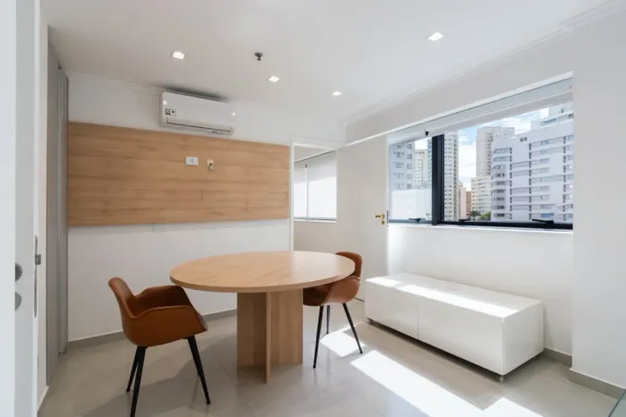 Sala comercial na Rua Ministro Godói, 478 - Conjunto 51/52 66 m²