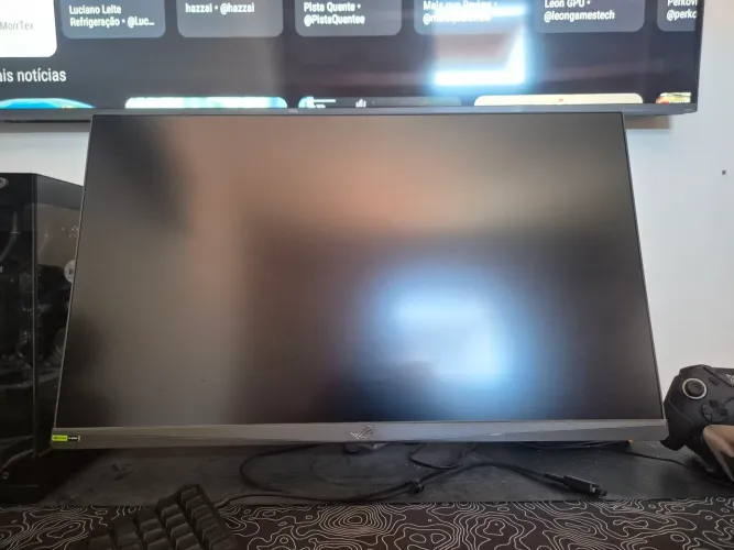Monitor Rog strix 2k 180hz ips novo 3 anos de garantia