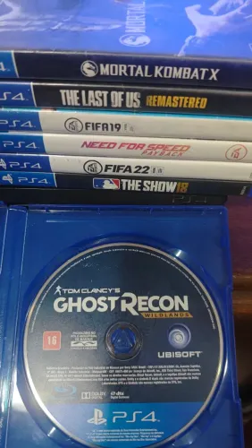 PS4