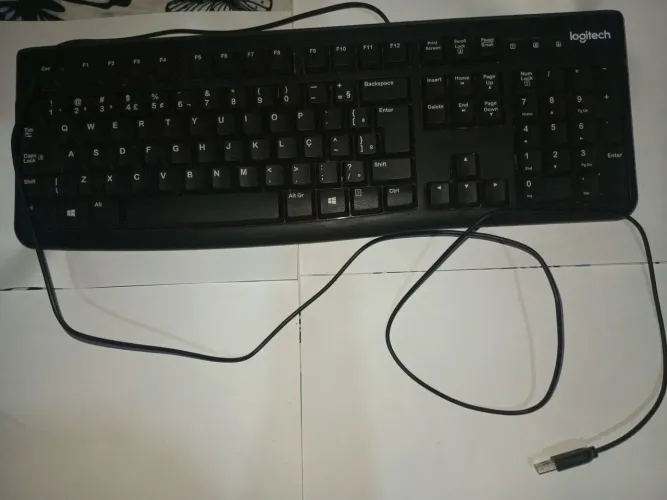 Teclado Com Fio Logitech K120
