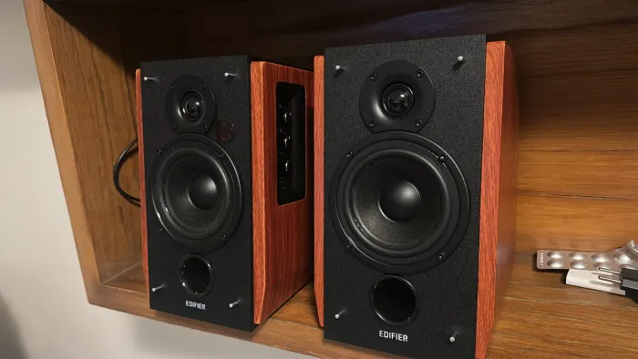 Edifier 1700bts