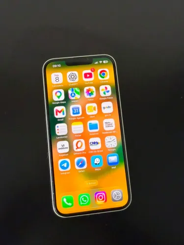 iPhone 14
