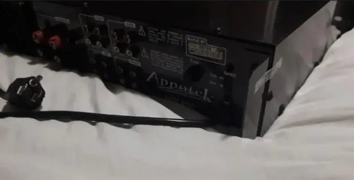 Amplificador Mixer Appotek AKM 250 - Raridade / Vintage (250W)