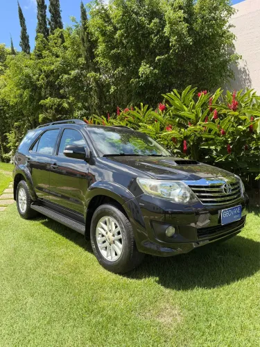 Toyota Hilux SW4 SRV D4-d 4X4 3.0 TDI Dies. AUT 2014