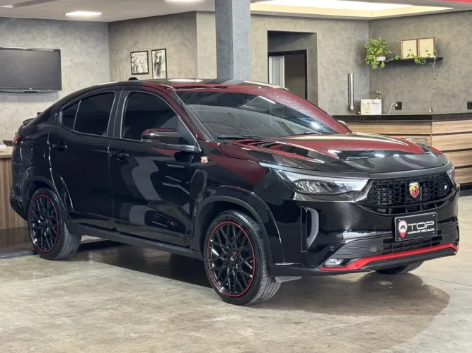 Fiat Fastback Abarth Turbo Flex 1.3 Aut. 2025