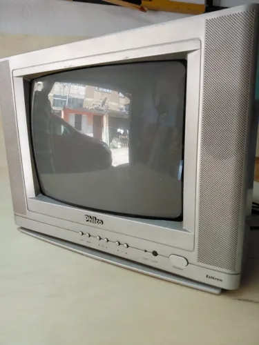 Tv Philco ph14 com defeito