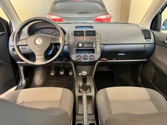 Volkswagen Polo Sedan 1.6 MI Total Flex 8V 4P 2008
