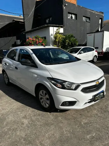 Chevrolet Onix JOY Hatch 1.0 8V Flex Mec. 4P 2020