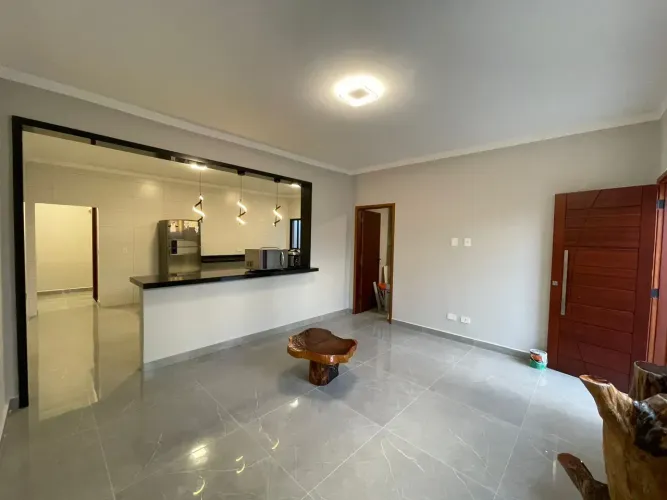 Casa Isolada para Locação, 168 metros quadrados com 3 quartos em Tupi - Praia Grande - SP