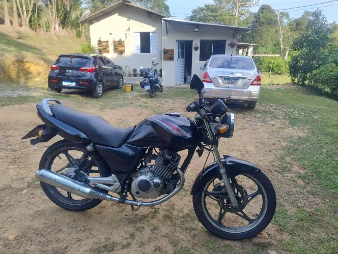 12x! Suzuki yes, 125cc, 2008! Linda! Doc em dia!