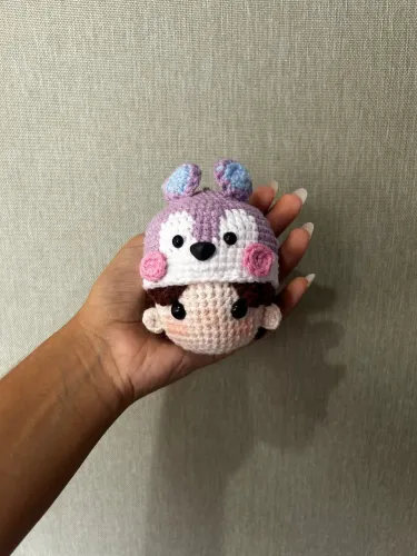 Chaveiro J-Hope BTS amigurumi