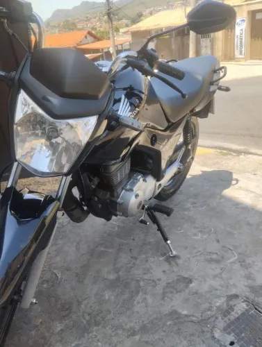 Honda CG Fan 125 ES 2014 Muito Conservada Vale a Pena Conferir
