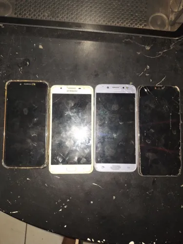 Kit de celular com defeito