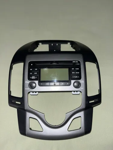 Rádio Original MP3 C/Moldura Original Hyundai i30 2011