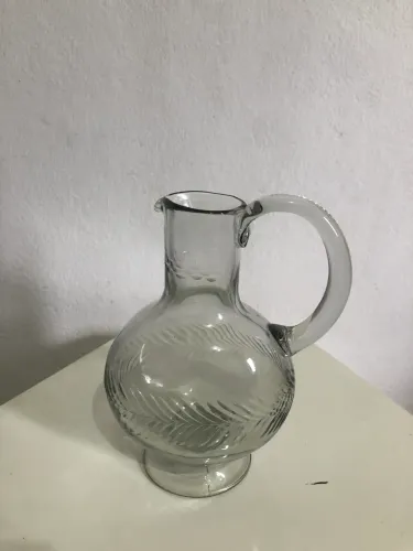 JARRA DE VIDRO DECORADA