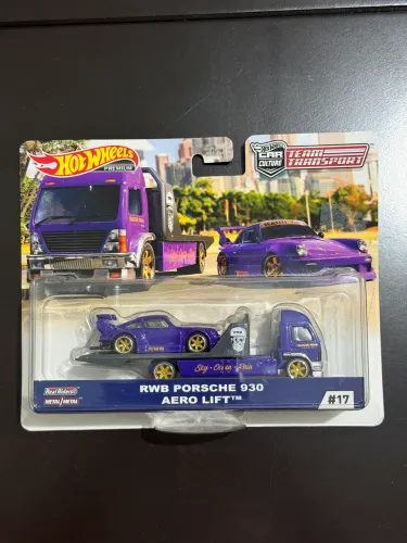 Hot Wheels Team Transport RWB Porsche 930