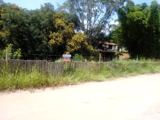 Terreno em Jarinu SP / Estancia Maracanã / AT 820m²